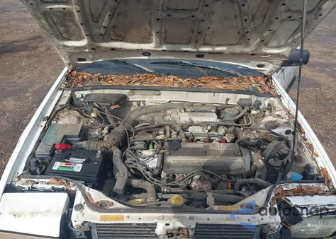 1989 Honda Accord Lxi из США, поврежденный, VIN JHMCA5648KC080519